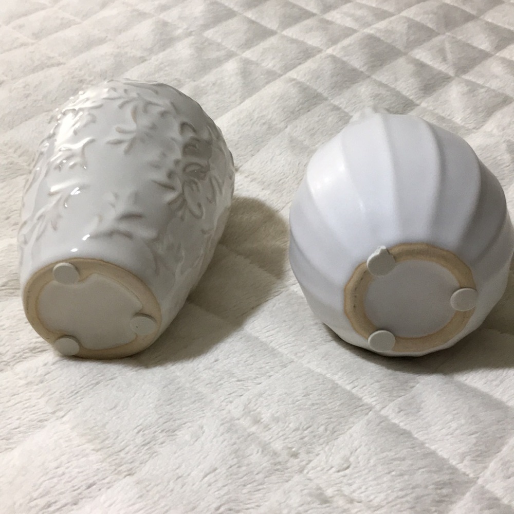 Small Vases - Picture 5 of 8